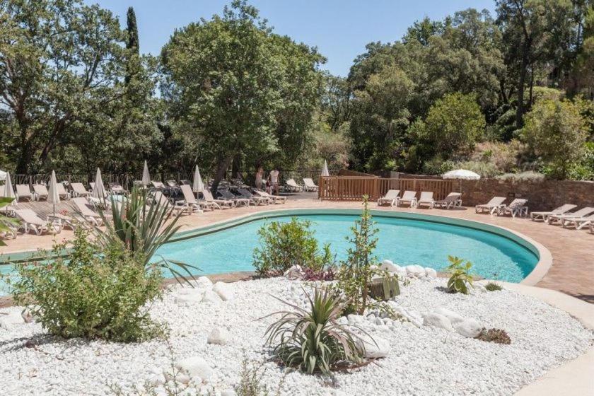 Les Restanques Glycines 2067 Apartment Grimaud Exterior photo